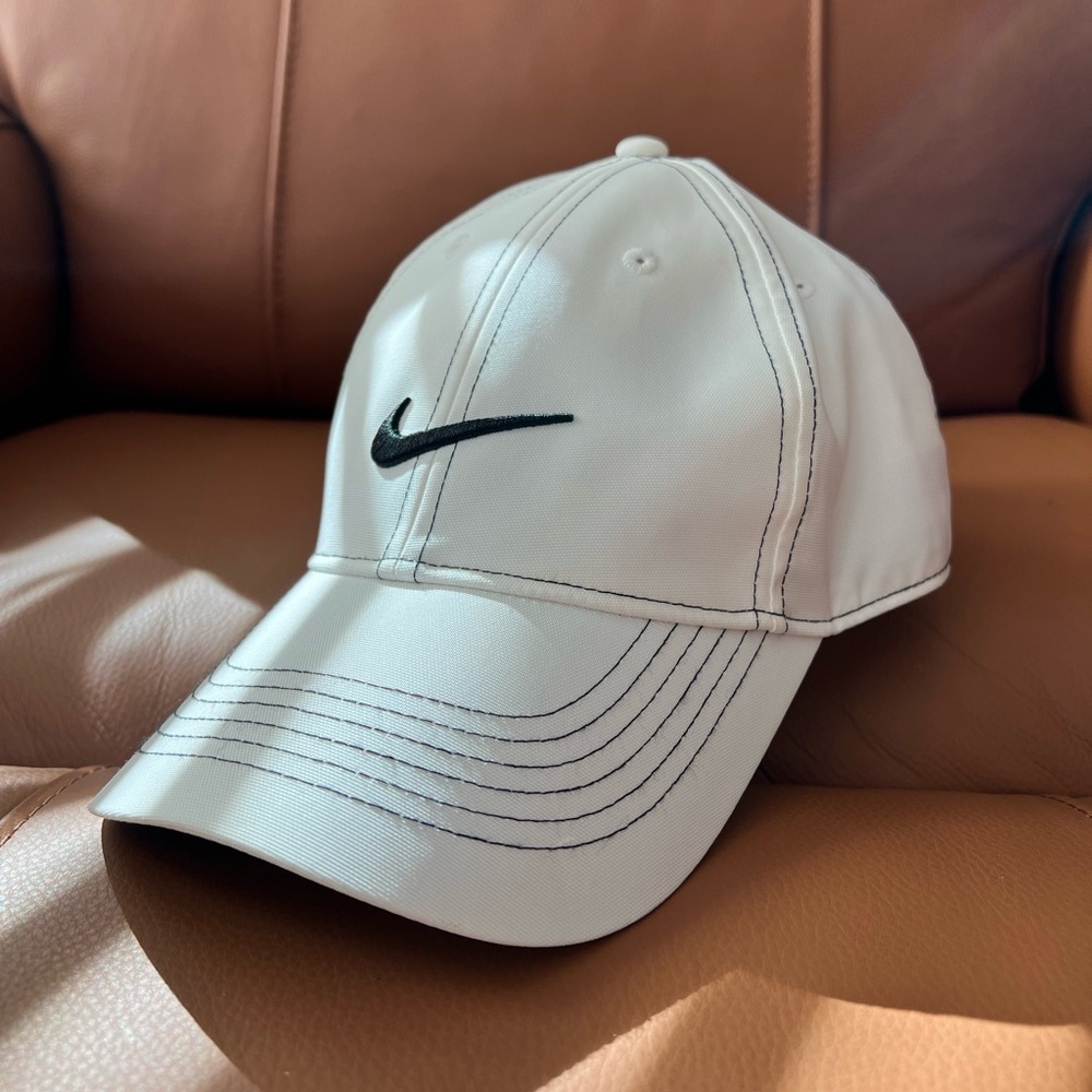 Nike Adult Golf Dri Fit Unisex Cap Heritage 86 Contrast Stitch LIKE NEW
